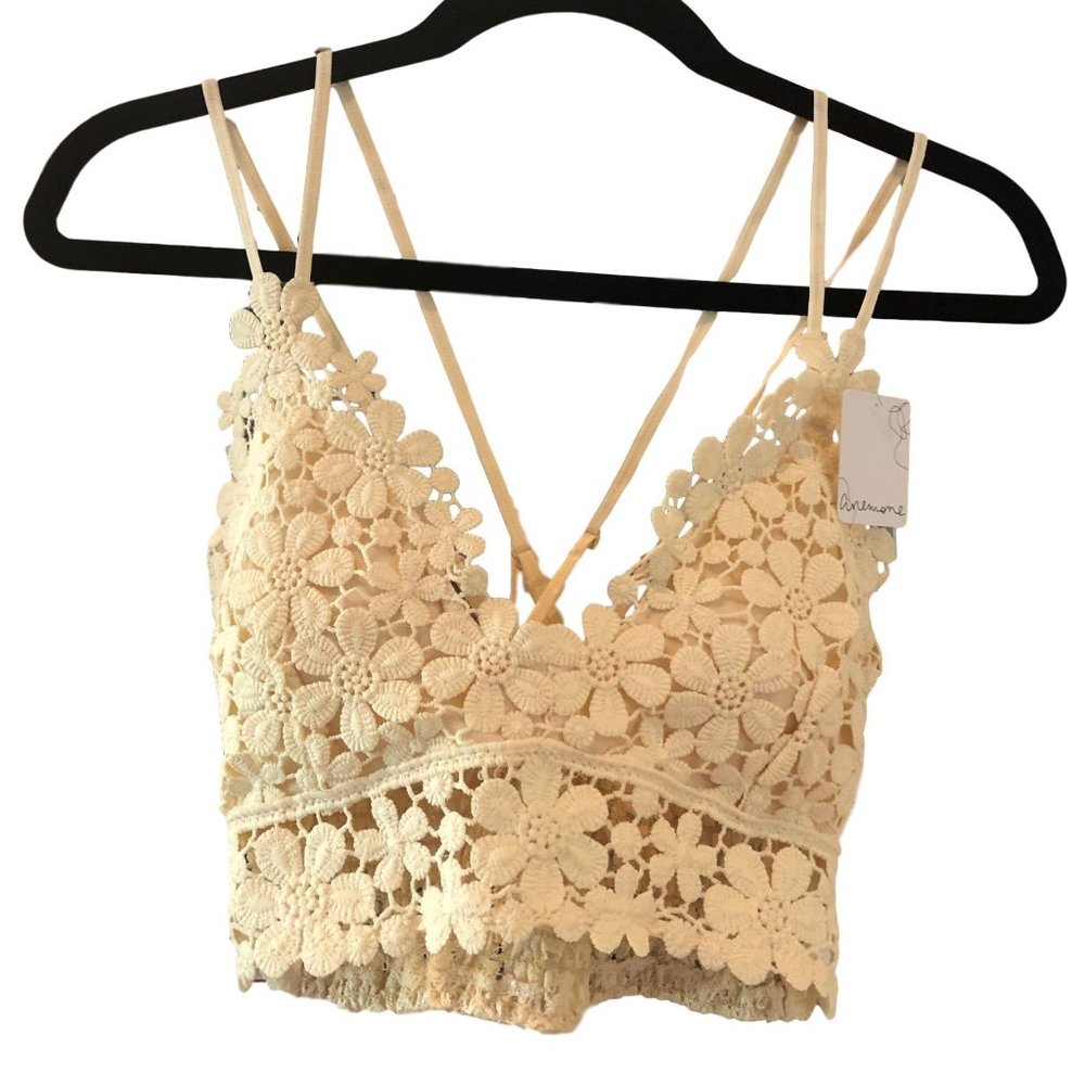 Anemone Crochet Lace Bralette w Adjustable Straps